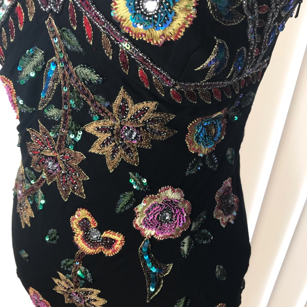 SILK EMBROIDERED W/SEQUINS EVENING DRESS SIZE S - Picture 3 of 8